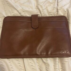COPY - Beis laptop Sleeve in Maple
